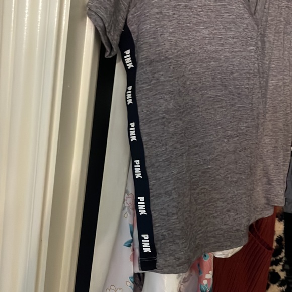 RARE VS PINK CROP XS - Picture 5 of 5